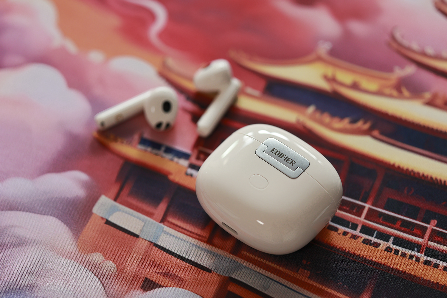 小巧精致易携带,神牛LC500Rmini棒灯轻松布光