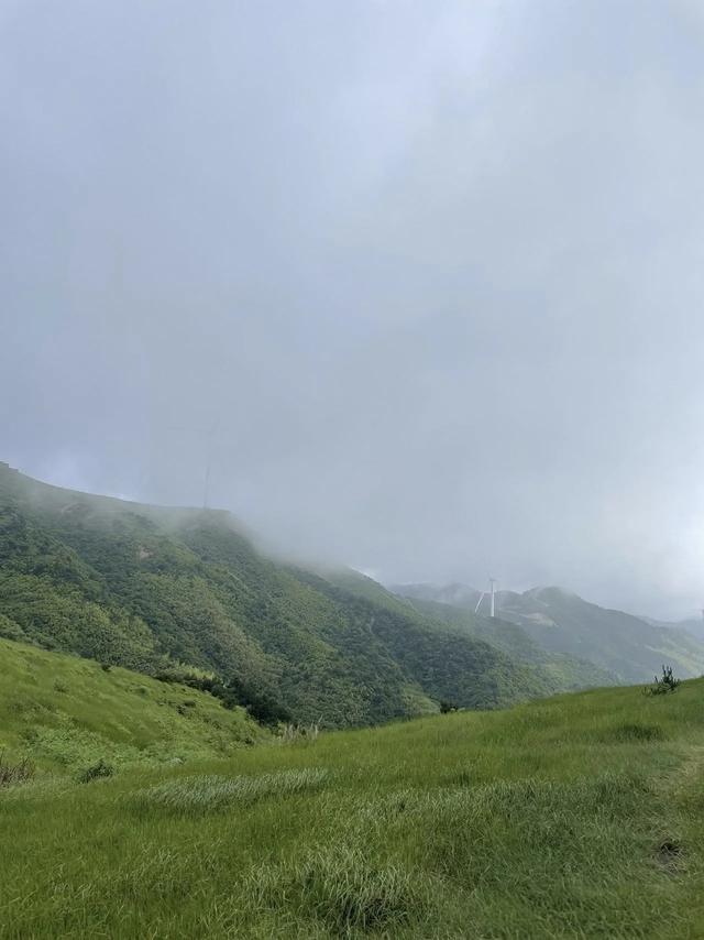 夏季均温20°C,广东人的后花园仰天湖大草原啦,离广东近