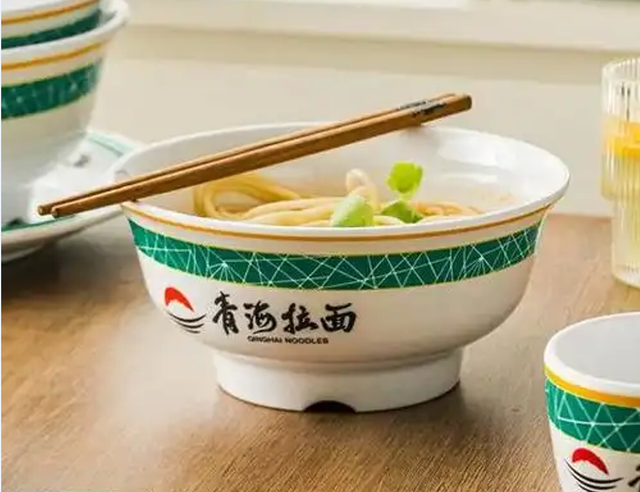 拉面姑娘在杭州