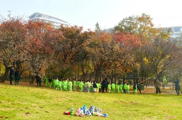 五彩斑斓的白龟湖国家湿地公园