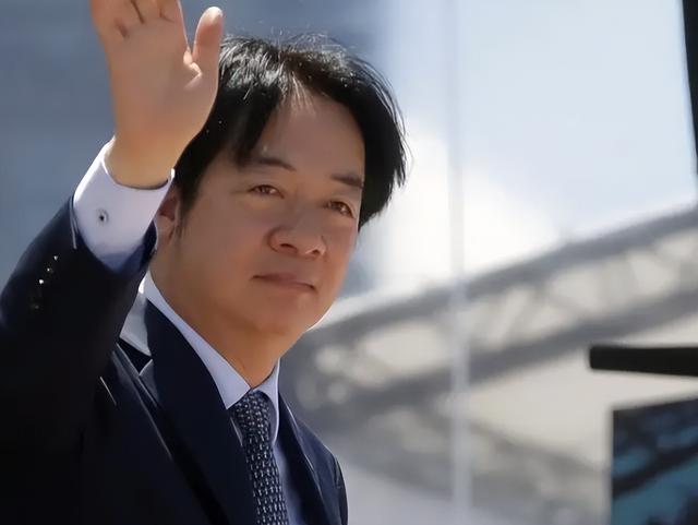 特朗普对赖清德下“命令”，大陆四字预言结局？国防部已发声