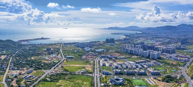 “第 2 个香港” 即将诞生！面积比香港大 30 倍，目标是比香港还繁华
