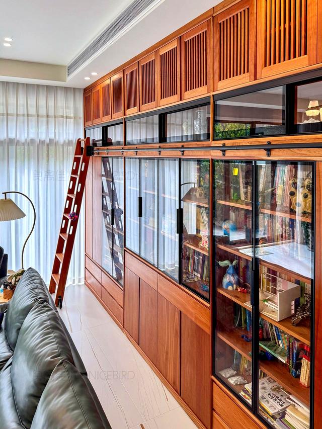 需要爬上爬下的功能