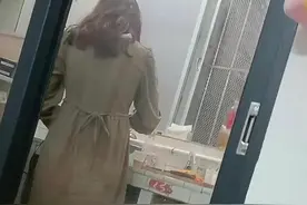 广东：女子与男友同居后，晒日常生活，亲友吐槽：有你后悔的时候图片