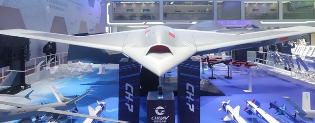 彩虹-7隐形无人机首飞成功！美媒破防，西太平洋游戏规则正被改写