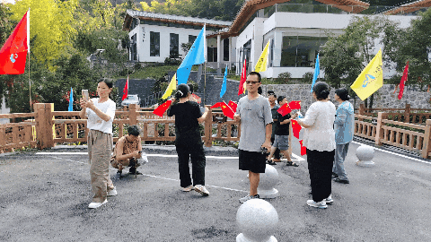 国庆假期初启，青茅境景区井然有序、亮点纷呈「全球学子嘉游赣 奇绝鹰潭逍遥游」