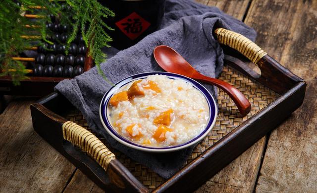 红薯大量上市了，切记：两者不宜同食，很多人不懂，建议了解下！