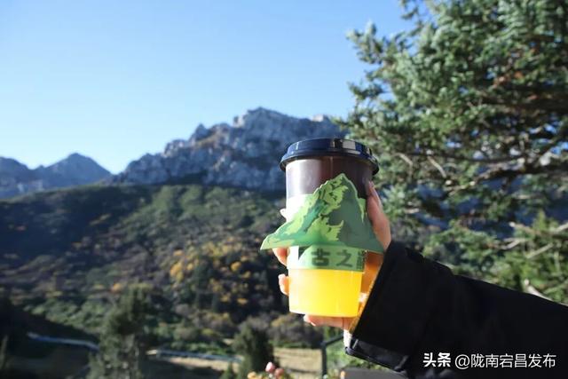 国庆登雷古山：红染群山处 云海伴咖啡