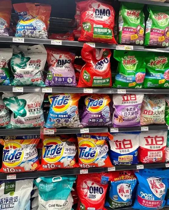 为什么洗衣液卖不动了？超市工作人员：因为大家都不好“骗”了