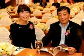 宗馥莉请辞、举报信流传，娃哈哈发生了啥?多方回应图片