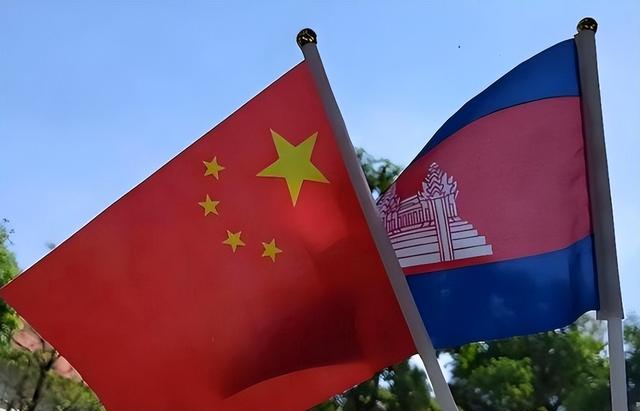 铁杆盟友临阵倒戈？签下屈辱条约	，只为避美锋芒，中国真心终错付