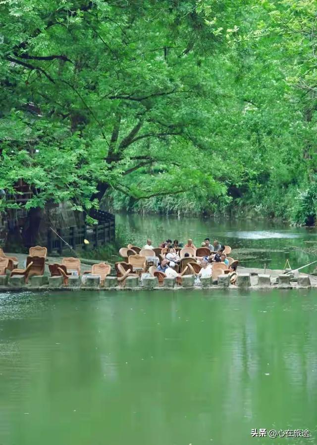 雅安芦山县，一个没有出租车和网约车县城，谈谈我一周的体验。