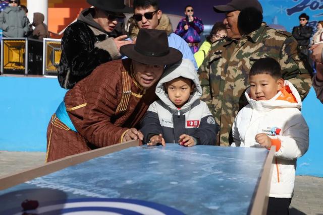 策马踏雪欢歌起！达茂旗冬季那达慕“热力值”超标