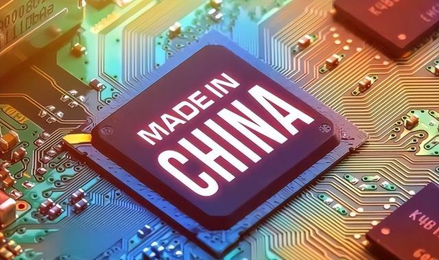 我国量子芯片再获突破，没有EUV光刻机，也能实现5nm芯片性能？