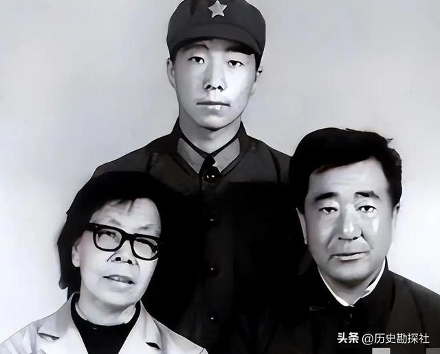 我国首位航天员杨利伟，被授予少将军衔，退休后能享受什么待遇？