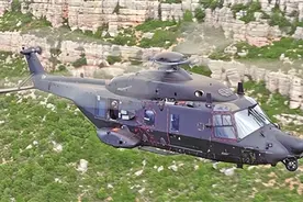 NH90直升机特战型试飞图片