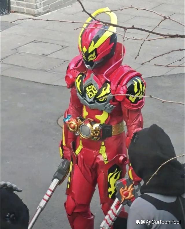 《铠甲勇士6》武器公开，怪物名和铠甲名发布，拿瓦或将客串出场