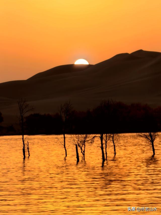 2025环南疆沙漠铁路背包自由行日记(8)——游览葫芦岛和塔塔秘境