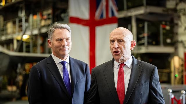 17国兵力瞄准台海，英防长发参战威胁，坦克深夜抵台，解放军已布防