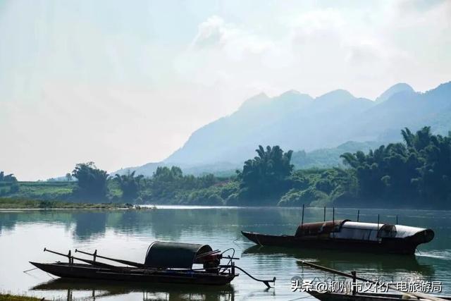 行至江畔过过山水慢生活吧！这次是文化旅游产业发展大会主办地——柳城