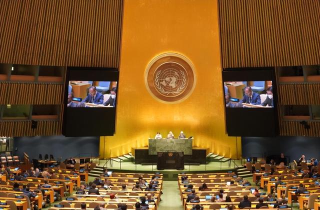 以色列惹了不该惹的国家，短短72小时内，连炸6国，导弹落在中国使馆800米外，中方直接点名了！