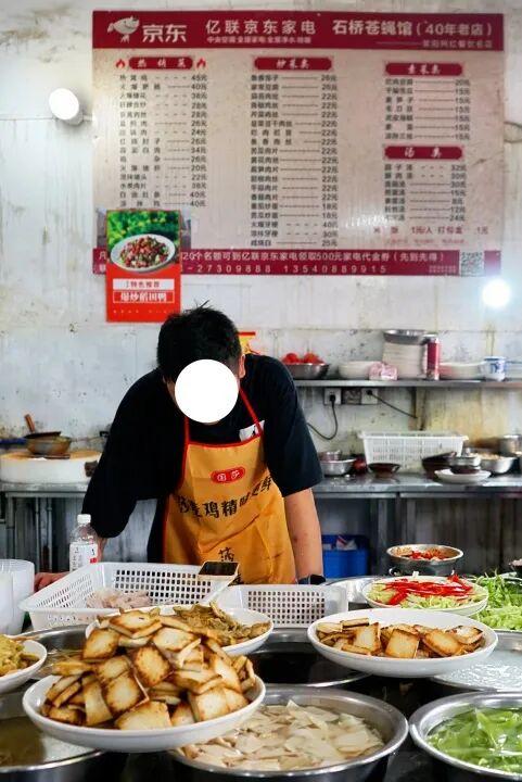 成都：打白酒下馆子，逛简阳石桥百年老街