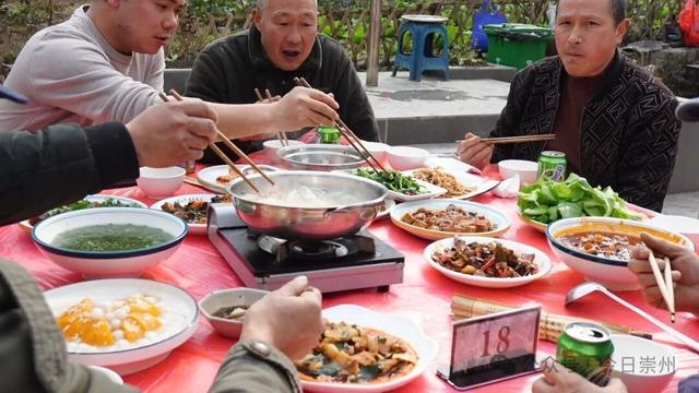 来文井江，吃年猪宴！