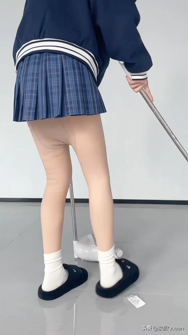 换季断舍离：秋天很短，别再买这6种裤子了，又丑又难穿！