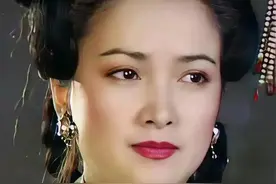 绝世容颜，因为长着深邃的眼睛，娱乐圈只有三个人，看照片就知道图片