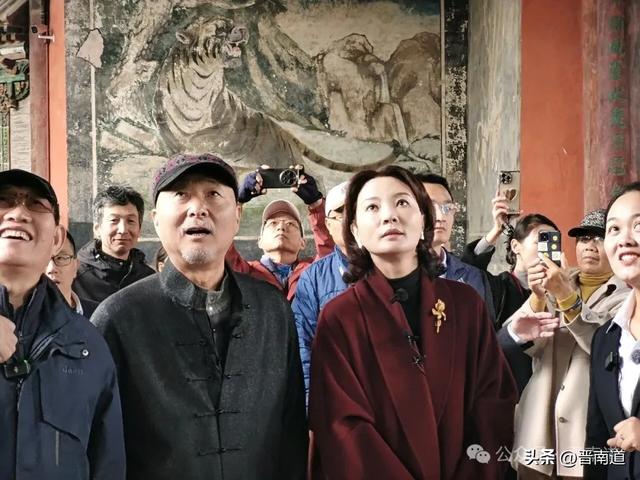 芳菲的文明之旅中的万荣元素