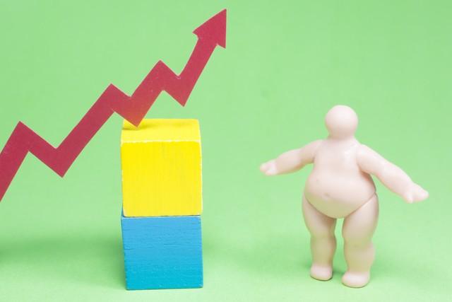 足跟痛怎么办？医生：使用这4个方式，或能使症状有所改善