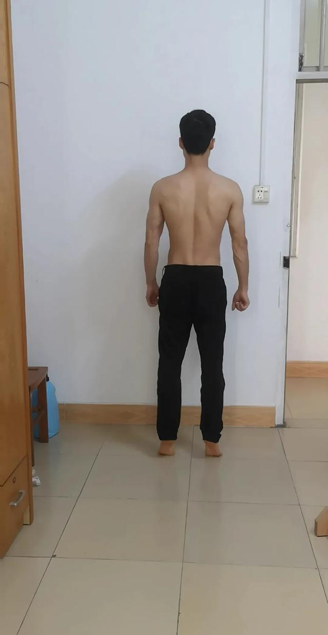 中年男人一周的健身计划，保持好身材！强身健体！