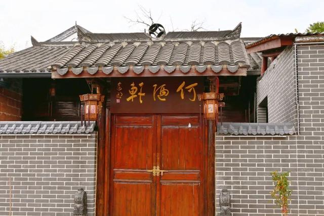 “赣鄱清凉”！解锁鹰潭方特+周塘小镇宝藏路线