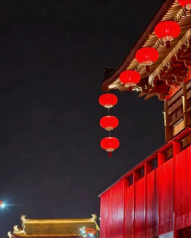 从西安大唐不夜城玩回来，跟大家说说真心话，和我想象的很不一样
