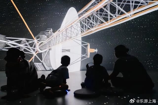 宇宙级浪漫，上海也太会了！