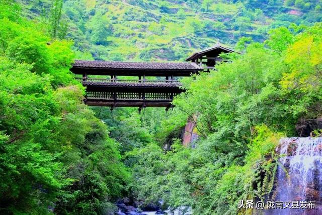 来白马山寨过个诗意国庆！这里的风不燥、云很柔、秋正好