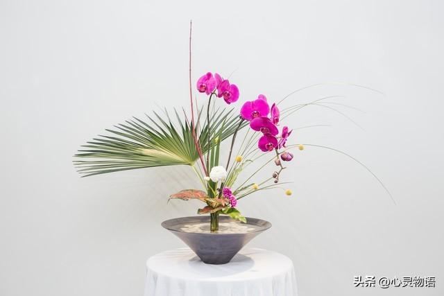 女人主动“勾”男人时，90%的女人都会说这两句话，男人别不懂