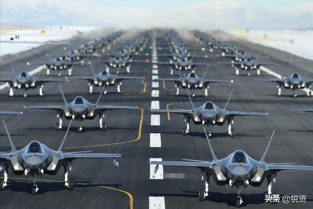 美国F-35核弹试验成功，亮出王牌飞机！欧洲安全该何去何从