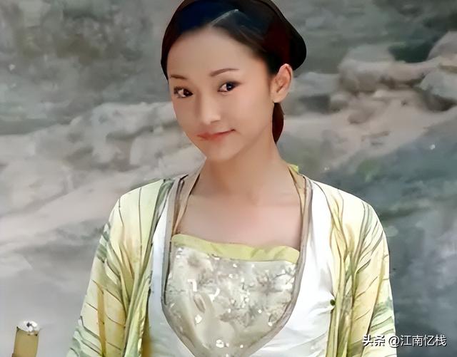 钱再多有什么用？50岁周迅的现状，给所有中年女性提了个醒