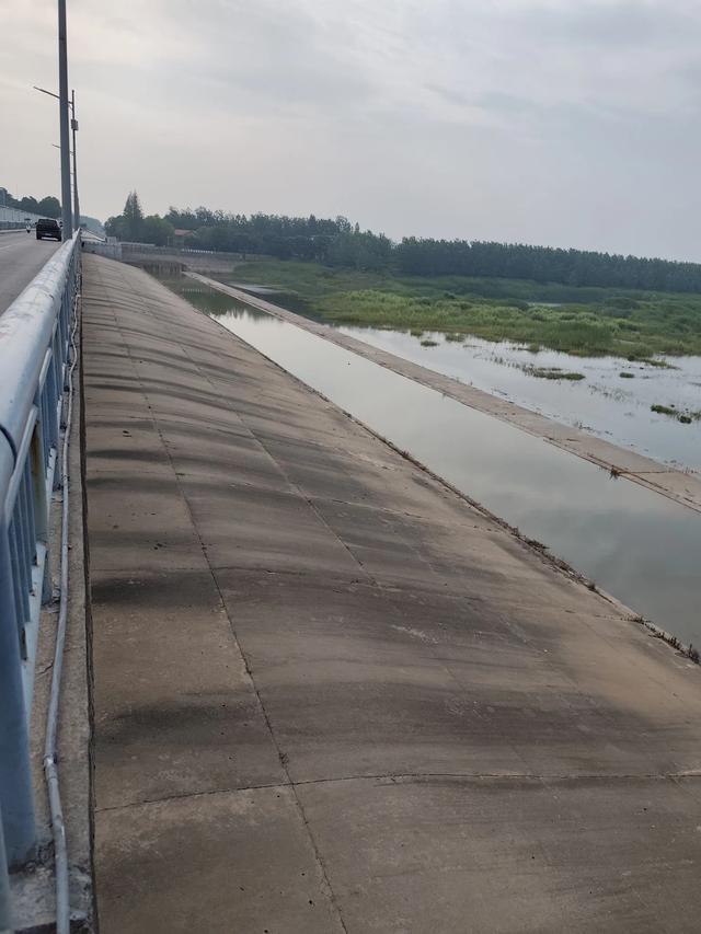 南闸和北闸