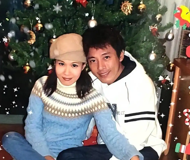 夫妻俩为了不变老，26年不吃肉，丁克31年，如今状态让人不敢认