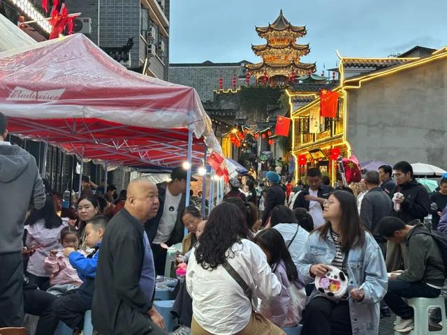 【 “雨” 你相约】国庆假期圆满收官！石泉文旅市场“热”力全开，魅力再升级！