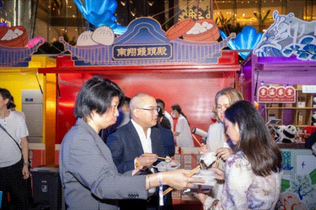 泰国豫园灯会圆满收官，50天光影盛宴献礼中泰50年金色友谊