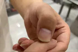 贝易宝宝爬行垫里竟然有根“针”？商家：与我们使用的缝纫机针不一样，来源正在调查图片