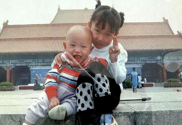 叶锐聪给弟买礼物姐姐支招 网友给聪仔起了新称号 有人给叶妈出