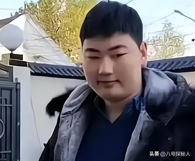 朱小伟做梦也没有想到，离婚四年后，前妻陈亚男还是不愿放过自己