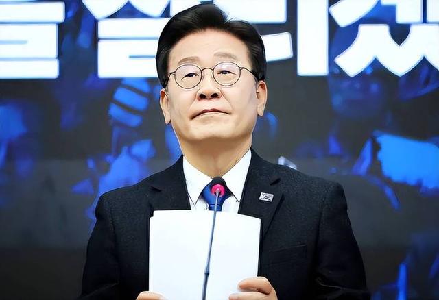 李在明确定缺席阅兵后，一特殊身份客人的到来，或让韩国坐立难安