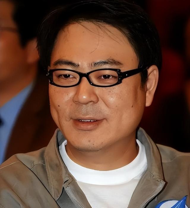 贪财又好色！德不配位的几位老艺术家，诠释了人前一套，背后一套