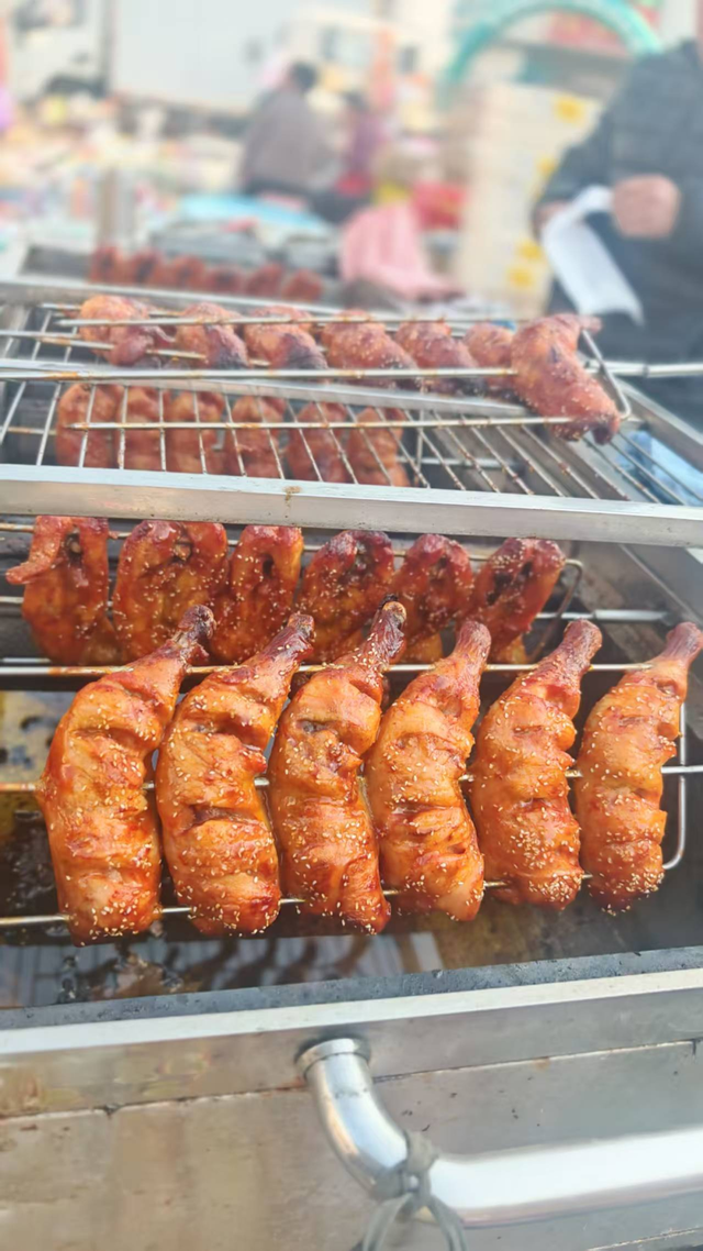 馋嘴寻味临朐九山大集，一口地道解乡愁！