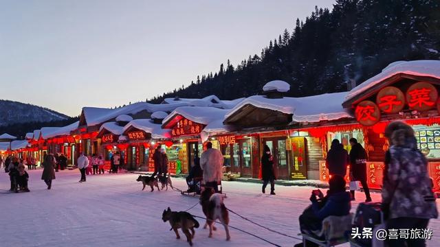 牡丹江市雪韵大街：点亮北境的梦幻长廊